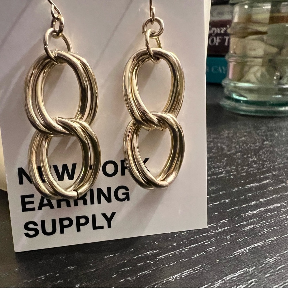 New York Earring Supply Vintage 80’s silverr and gold classic dangling earrings